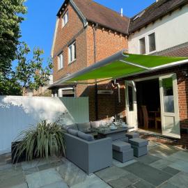 Oxford City Centre House-Parking, Patio & Walkable