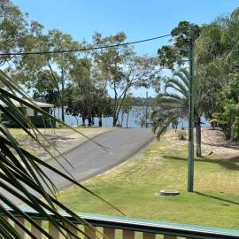 Baybreeze in Burrum Heads with sea views