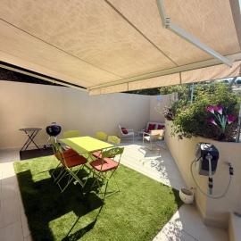 Bel appartement à Cateri