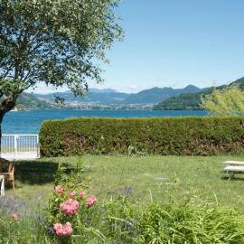 Villa Marius accesso diretto lago, giardino privato, 6 persone