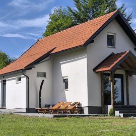 Holiday House Štrbački buk