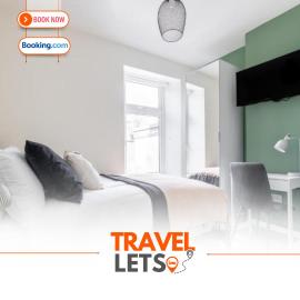 Private Double Rooms by Travel Lets Short Term Rental Agency In Derry City Centre, hotel in Derry Londonderry