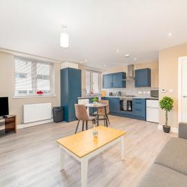 1 bed flat in Wolverhampton city centre, hotel in Wolverhampton