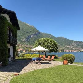 Unique Vintage Villa - privacy in a park & pool