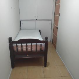 Pieza cerca de la universidad santa maría, hotel in Valparaíso