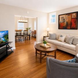 Modern Milford Getaway-Near Cincinnati Sleeps 6, Hotel in Milford
