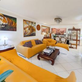 Apt near Monaco center, Rickeys