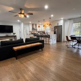 Casa Lavista Decatur 3BR Home Fenced Yard Pet Friendly, hotel u gradu Atlanta