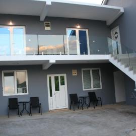 B&I apartmani, hotel in Glavatske Kućice