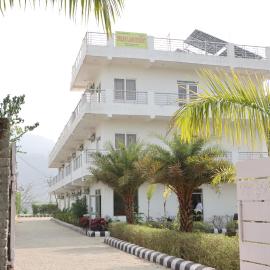 Dreamland Resort Jim Corbett, hotel a Kota Bāgh