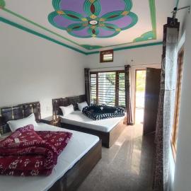 My Chopta Resort, hotel in Sari