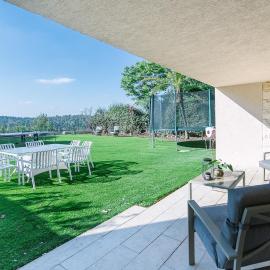 Nof HaHarim Estate, hotel a Karmei Yosef