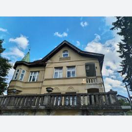 Tinohovska vila, hotel in Hadžići