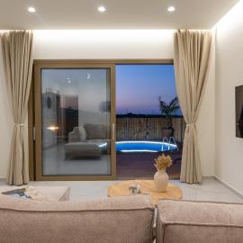 Aethera Escape - Private Pool 3