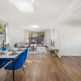 Pet Friendly &Amazing location 4 bedroom house