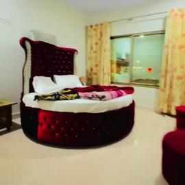Pine View Hotel Tranna Balakot, hótel í Hassa