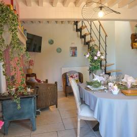 Rouges-Gorges, Hotel in Sermages