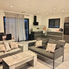 Villa F5 avec jardin et terrasse