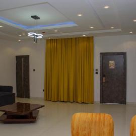 Awka में, होटल Latuta4 Apartments and Suites ltd