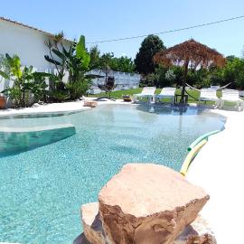 Villa Aura, Kanalia Corfu, hotel in Corfu