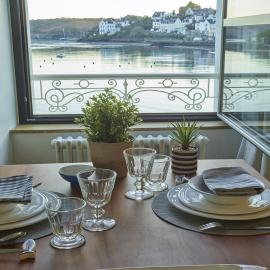 Studio moderne avec vue port, à Sauzon - FR-1-418-227