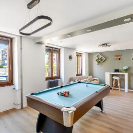 Le Clos Alsacien Parking privé & VE, hotell sihtkohas Wintzenheim