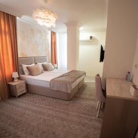 Gala Terrace Hotel & Restaurant
