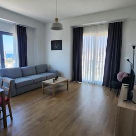 Luxury Sea View 2BR Apartment Modern Pool