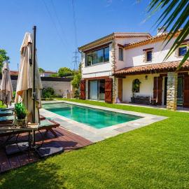 FRGK Villa d Exception avec Piscine Appartement Indépendant Mougins, hotel in Mougins
