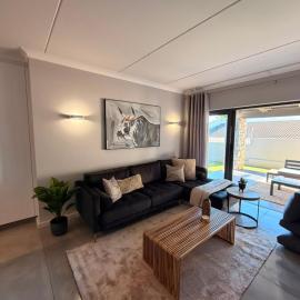 Cosy Langdown Getaway