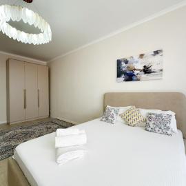 66 1-комнатная квартира ЖК Модерн, hotel in Atyrau