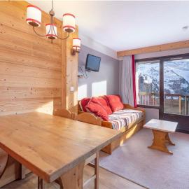 Studio cabine avec balcon sud et wifi à Avoriaz - FR-1-314-273, hotel in Avoriaz