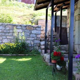 Baba I Dede, Hotel in Galičnik