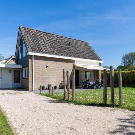 Deltageul 40 - Noordzeepark Ouddorp, Hotel in Ouddorp