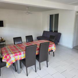Location saisonnière Grands Fonds Moule, hotel u gradu 'Le Moule'
