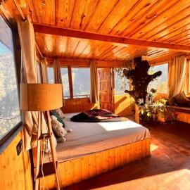 ITW- Into The Wild Tree House , Jibhi