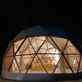 GlampingWoodzen、ビージャ・デル・カルボンのホテル