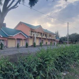 Kikatiti Escape