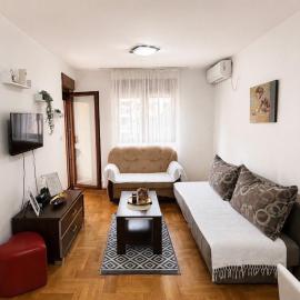 Apartman Stari Aerodrom NINA
