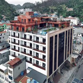 new city hotel