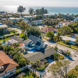 Mint Green Getaway, hotel in Holmes Beach