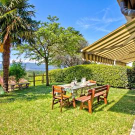 HomeSweetHome Lake-View Villetta a schiera with Garden - Happy Rentals