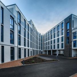 ABeleven, hotel in Aberdeen