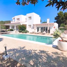 Can Tastem with pool near Ibiza、サン・ジュゼップのホテル