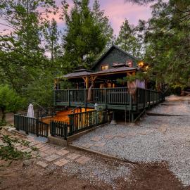 Peaceful Cabin
