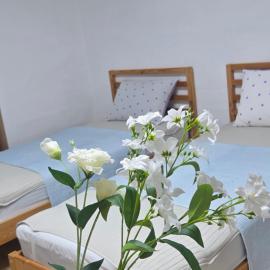 The Naeum Stay Incheon Airport Guesthouse, hotel sa Incheon