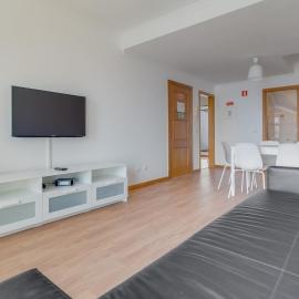 Esfera I Calm Stay With Parking & Workspace, hotell i Caniço