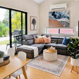 Seaside Villa Oasis - Pool & Wi-Fi