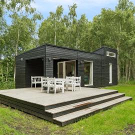 Cozy Retreat Near The Djursland Coast