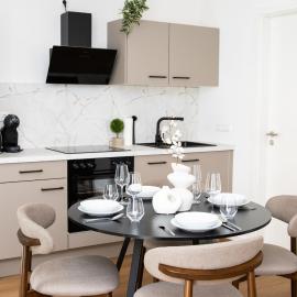 Ruhig und Stillvoll, Nähe Europa Park, A5, Straßburg, hotel en Appenweier